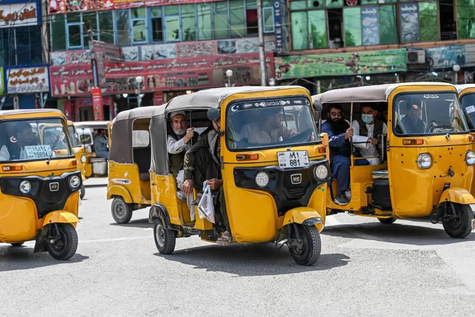 Taliban’s rickshaw ban in Herat leaves up to 50,000 drivers without income